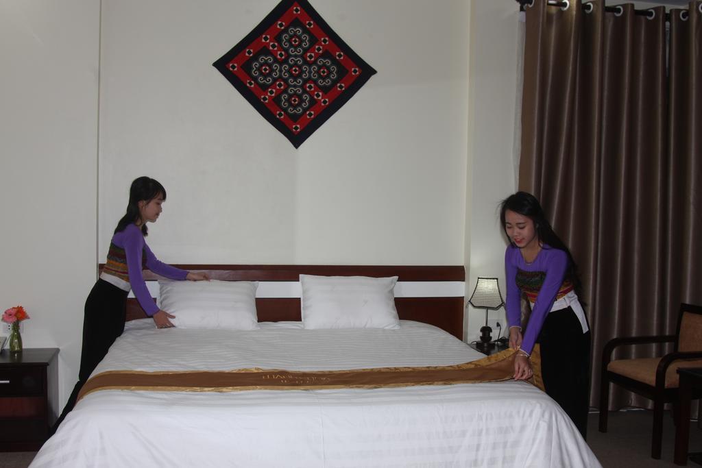 Khoa Thanh Hotel Hòa Bình Habitación foto